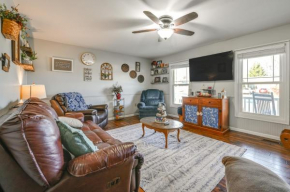 Large Family Home 5 Mi to Dtwn Hagerstown!